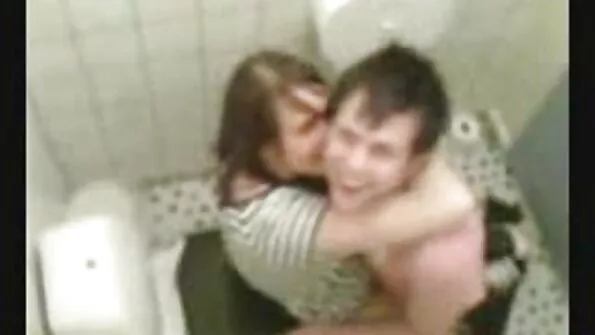 هنتاي عبودية مع bigboobs يحصل دفعت موقع سكس احترافي مع هزاز في كس الرطب