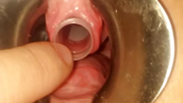الكاميرا الخفية تحت الطاولة أفلام سكس احترافي
