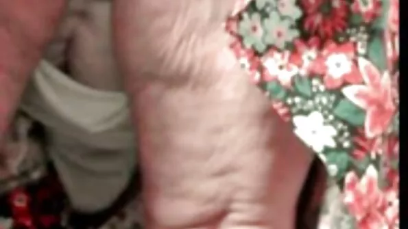 حار احترافي سكس مترجم Tina يحصل لها كس عميق thrust بواسطة الرجال ضخم صياح الديك ماركات لها hornier