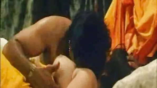 ضخمة الثدي جبهة مورو الإسلامية للتحرير لي داربي تمتص والملاعين صديق سكس احترافي مترجم جديد أبنائها