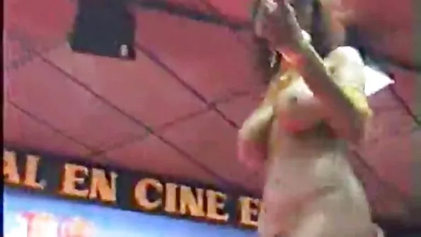 دسار سكس عالمي احترافي مترجم يجعلها نائب الرئيس
