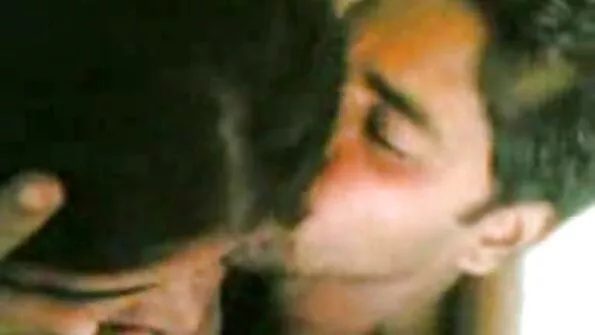 فليرتي ميلف غزو مترجم احترافي سكس أثناء الزفاف