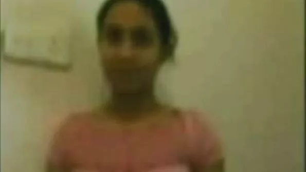 سمراء سكس عالمي احترافي مترجم يعطي يغوورك في سيارة أجرة وهمية
