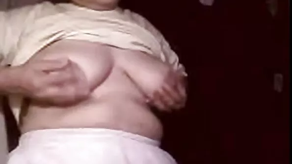 السمين الحمار اللعين قرب سكس احترافي عالمي