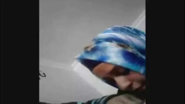 FantasyMassage استراحة الدراسة يتحول سكس احترافي مترجم إلى حرارة!