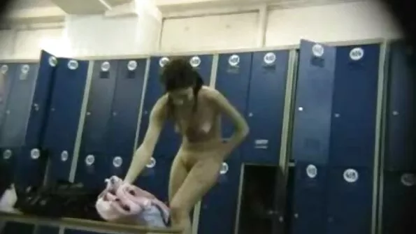 كيري وندسور و أحمر الشعر موقع احترافي سكس مترجم في الحمام